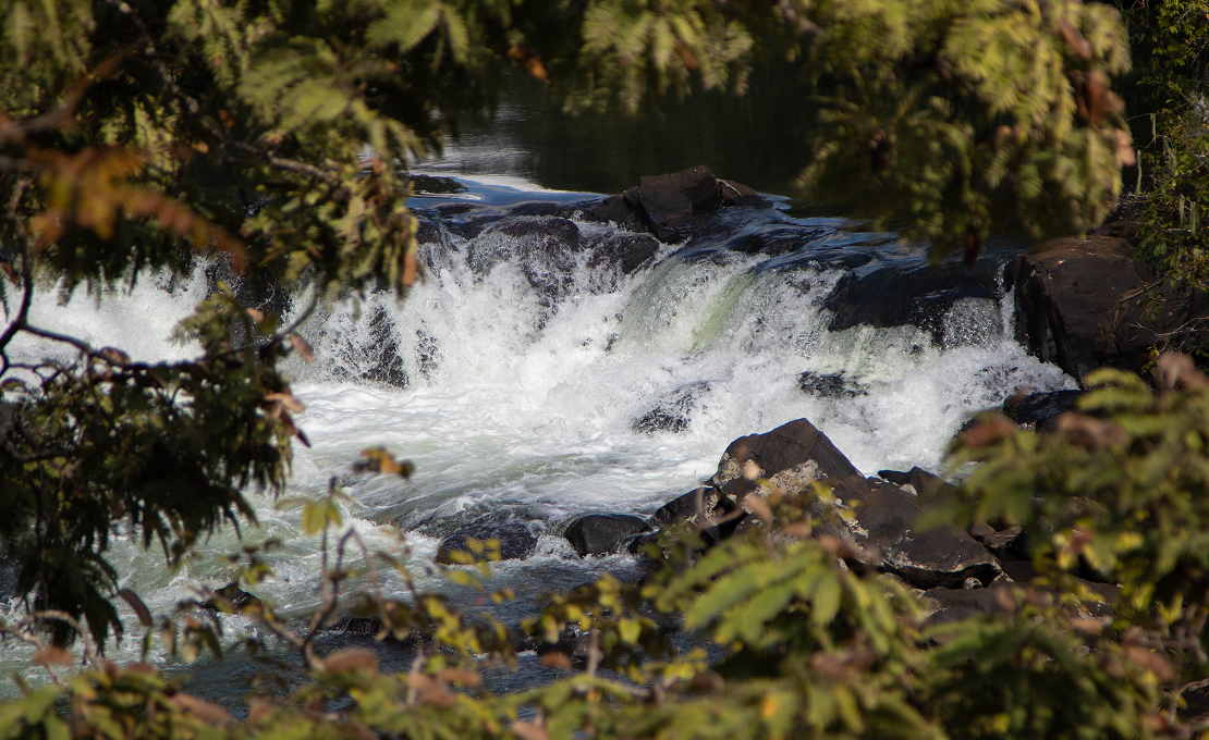 Falls on Mutinondo River